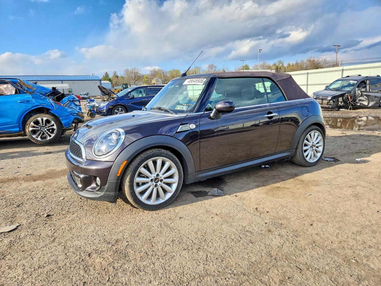 2013 MINI Convertible S, VIN WMWZP3C51DT550739 — Undercarriage