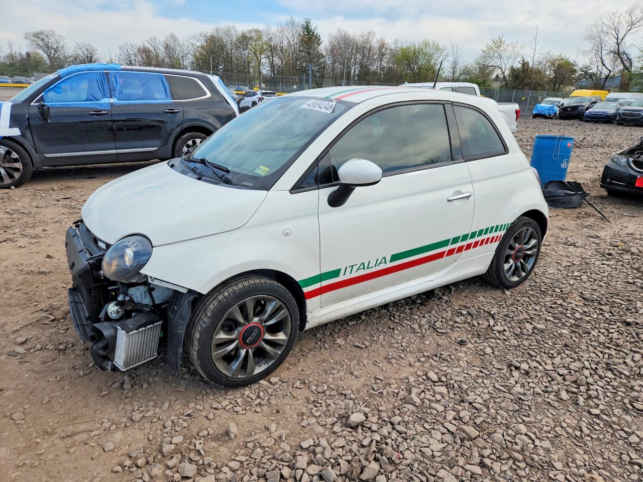 2018 FIAT 500 Pop, VIN 3C3CFFKH8JT425654 — Перед