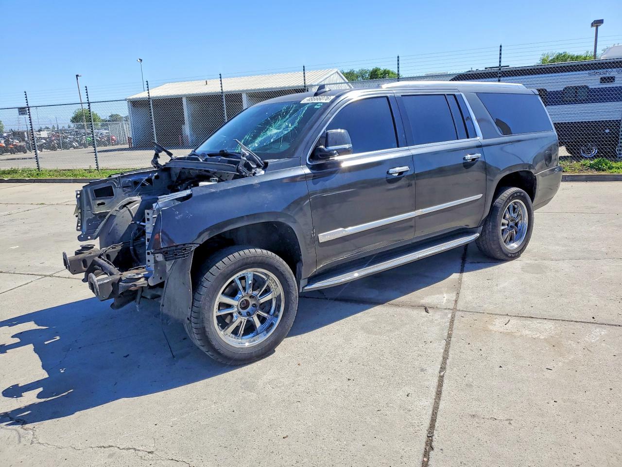 2020 Cadillac Escalade ESV Luxury, VIN 1GYS4HKJ8LR188522 — Stripped