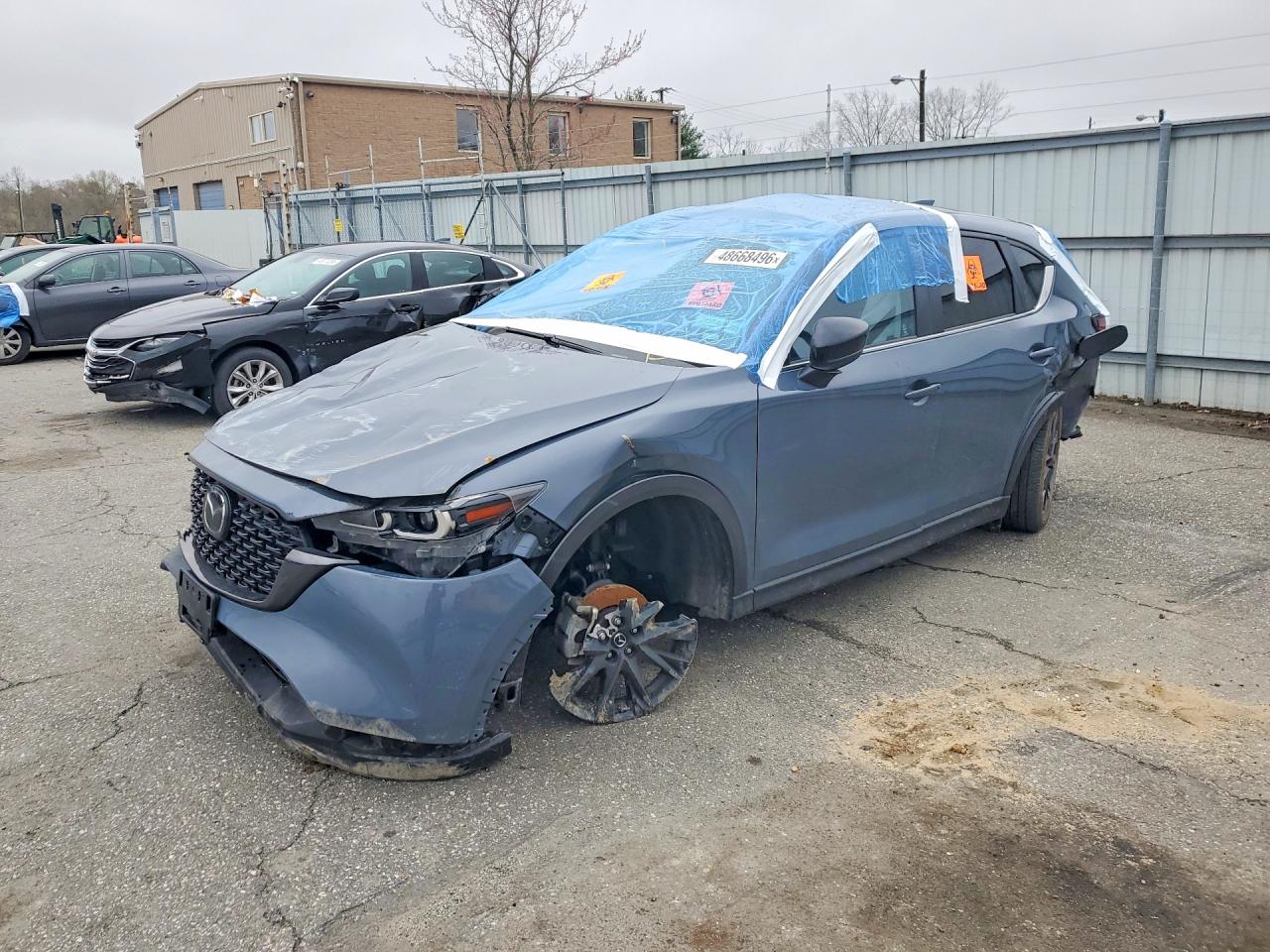 2024 Mazda CX-5 S Carbon Edition, VIN JM3KFBCL4R0501504 — Фото с аукциона