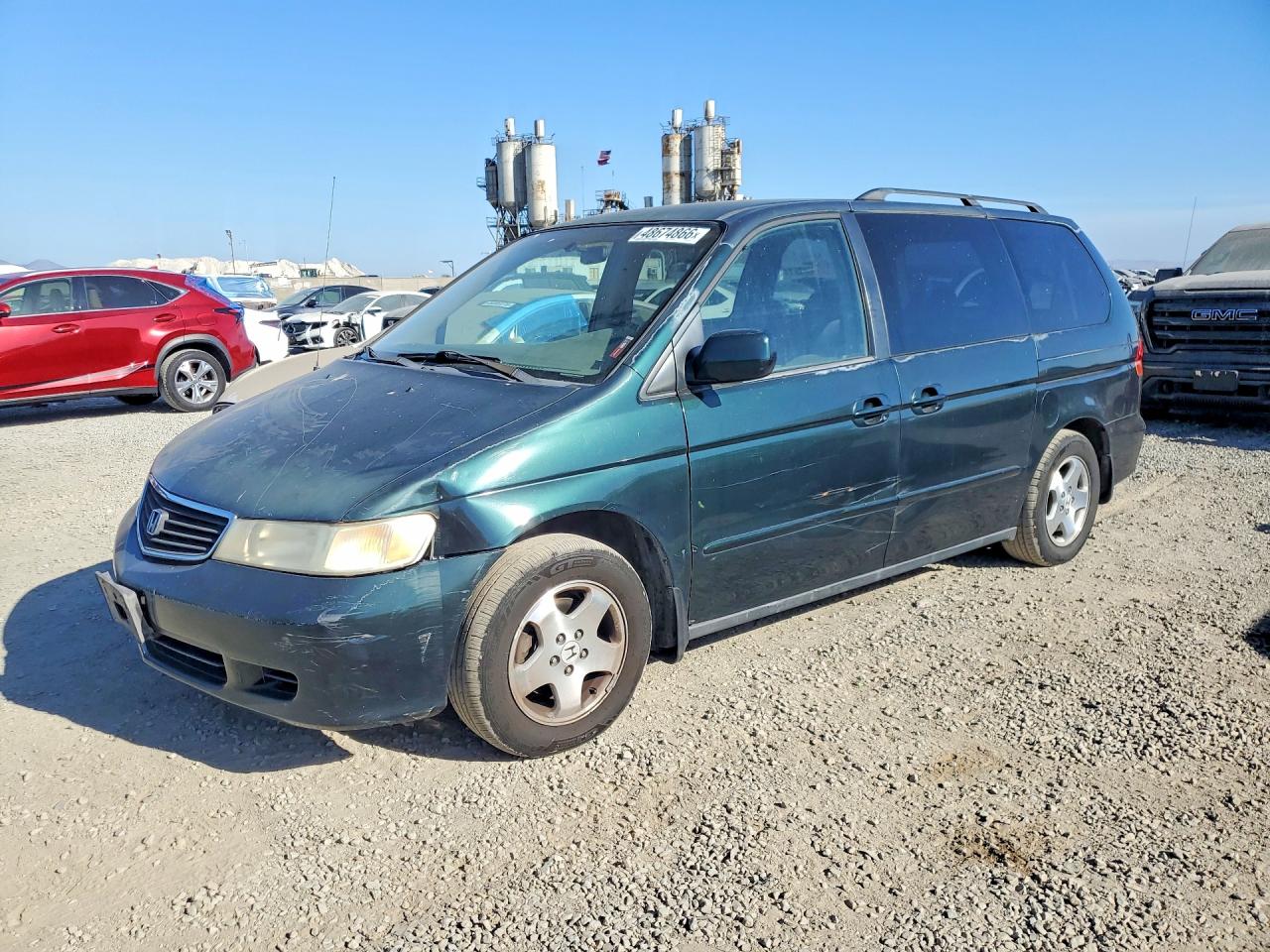 1999 Honda Odyssey EX, VIN 2HKRL1863XH516251 — Front end
