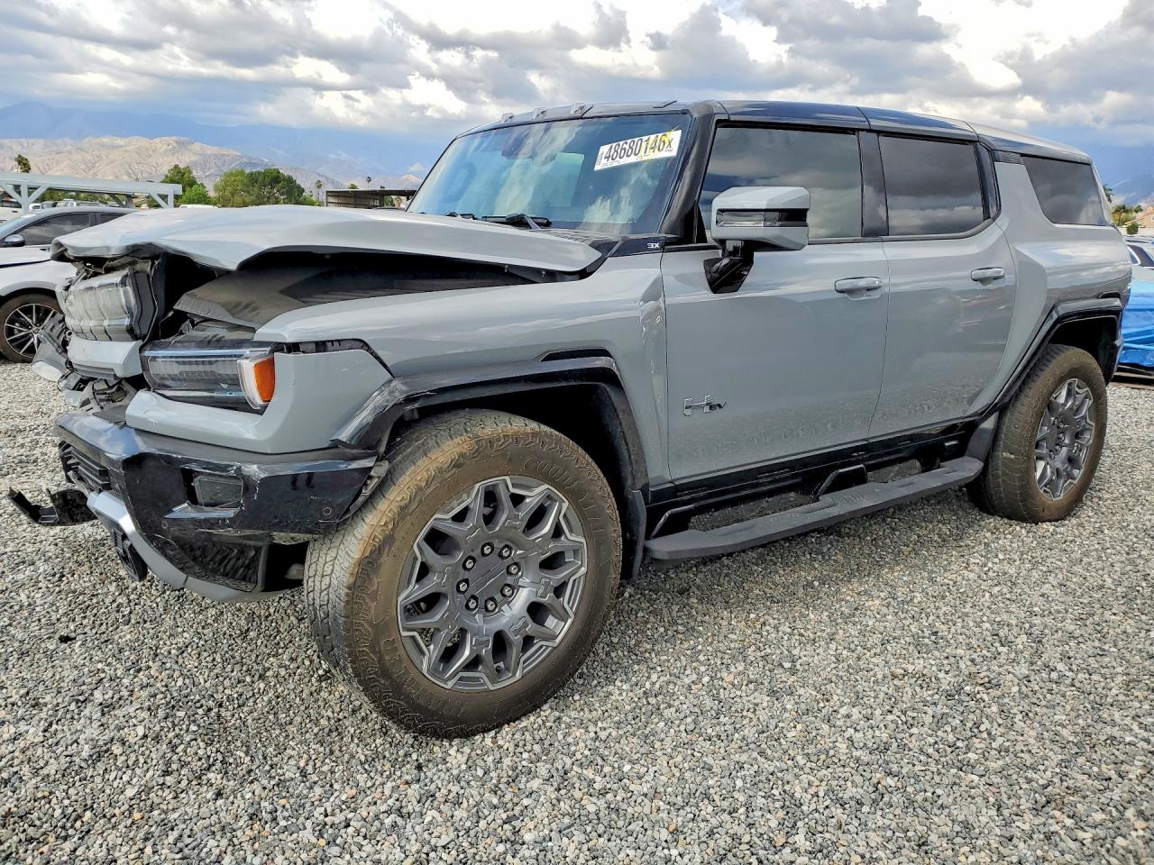 2025 GMC Hummer EV 3X, VIN 1GKB0RDC6SU106406 — Front end