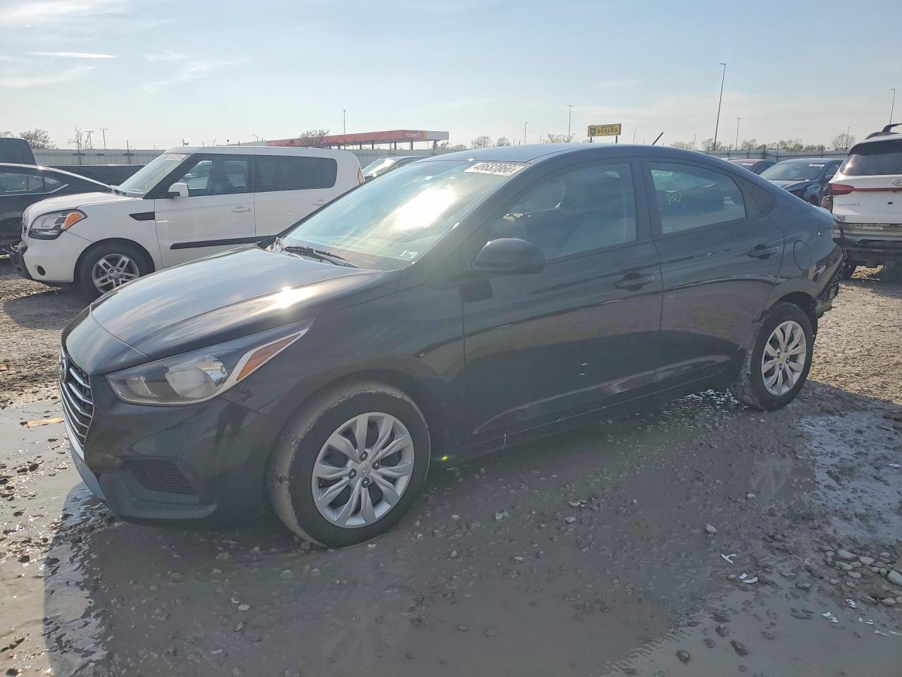 2022 Hyundai Accent SEL, VIN 3KPC24A6XNE181320 — Rear end