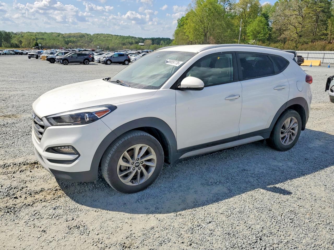 2017 Hyundai Tucson Limited, VIN KM8J33A24HU410751 — Prior damage history