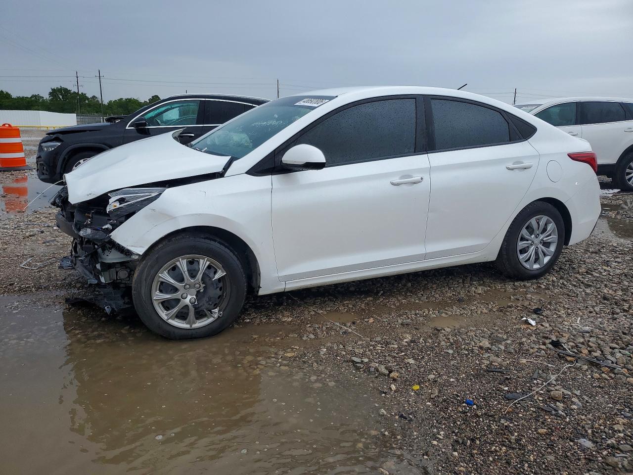 2021 Hyundai Accent SE, VIN 3KPC24A66ME144070 — Front end