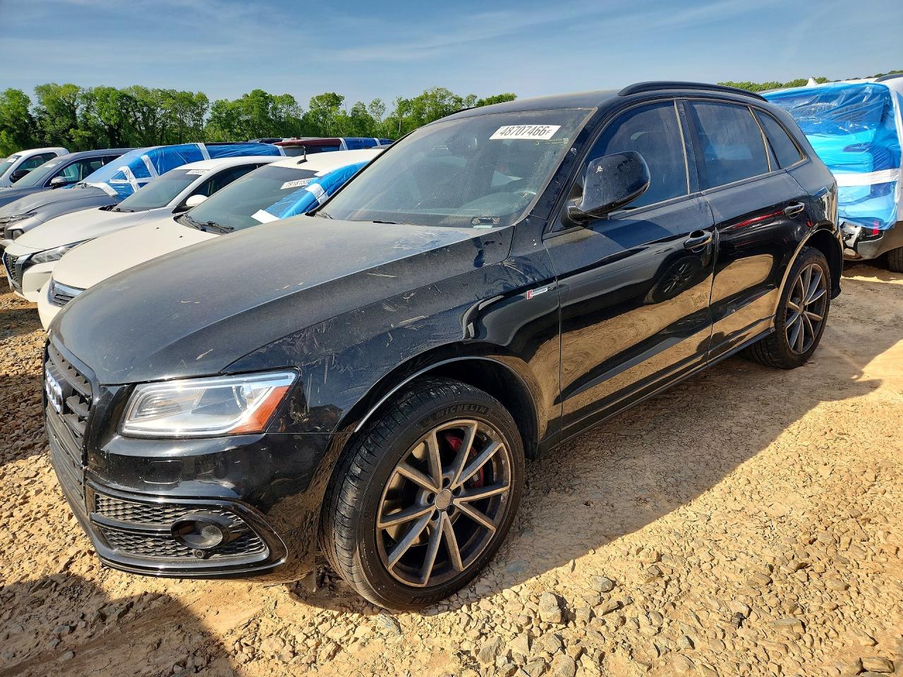 2017 Audi SQ5 Premium Plus, VIN WA1CCAFP4HA009413 — Зад