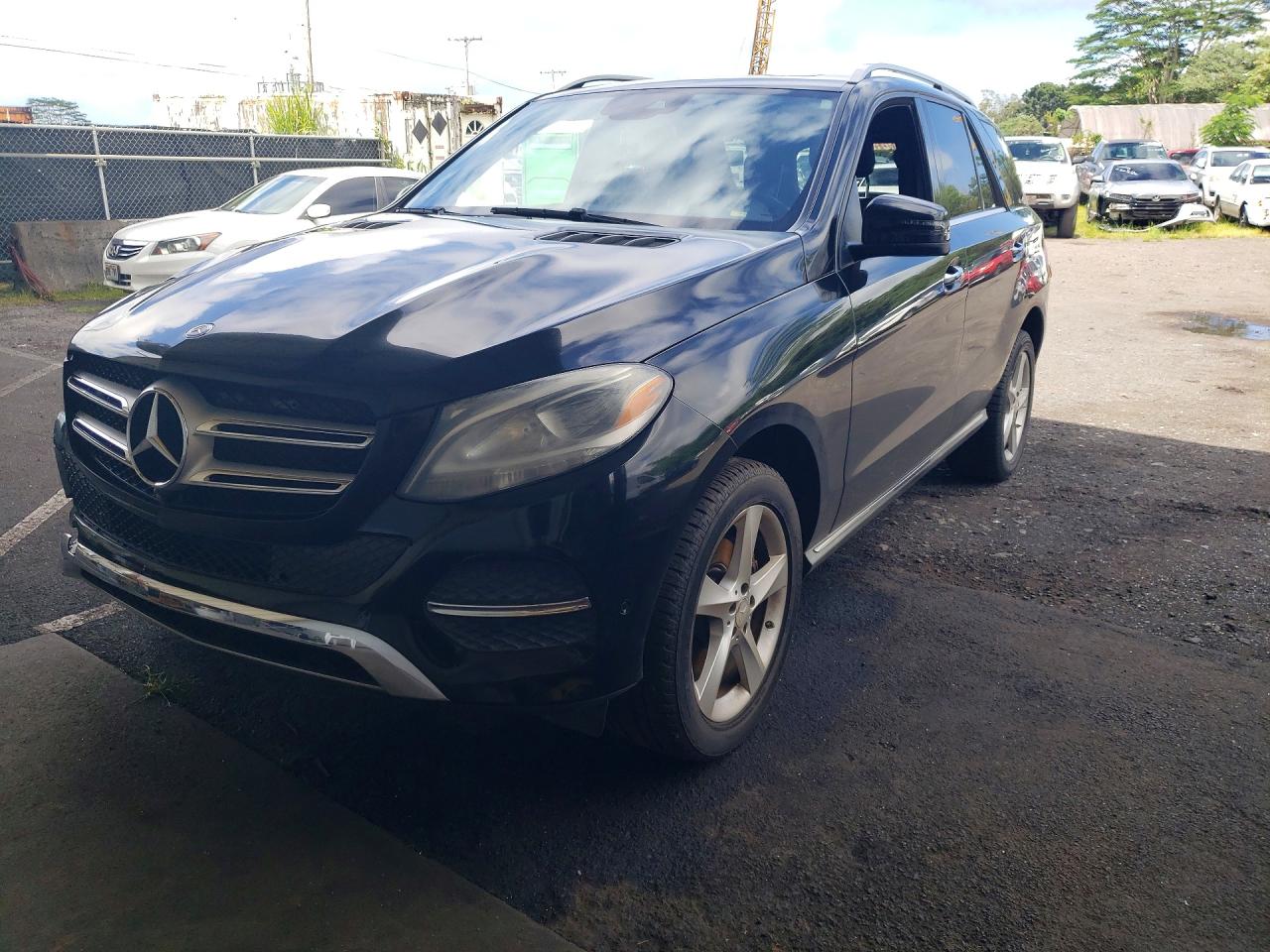 2016 Mercedes-Benz GLE 350, VIN 4JGDA5JB6GA811314 — Front end