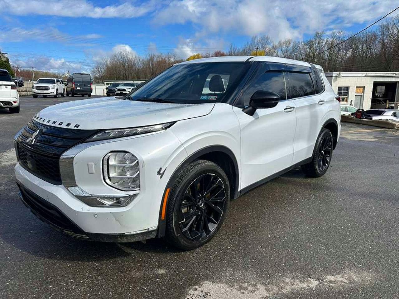 2024 Mitsubishi Outlander SE, VIN JA4J4VA89RZ065085 — All over