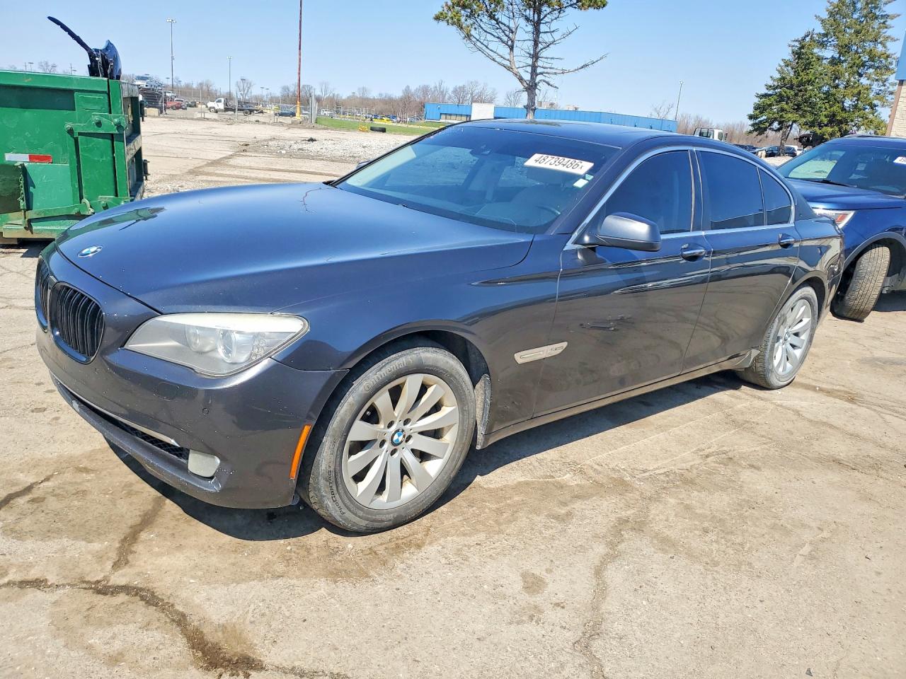 2011 BMW 7 Series 750i xDrive, VIN WBAKC6C5XBC395118 — Front end