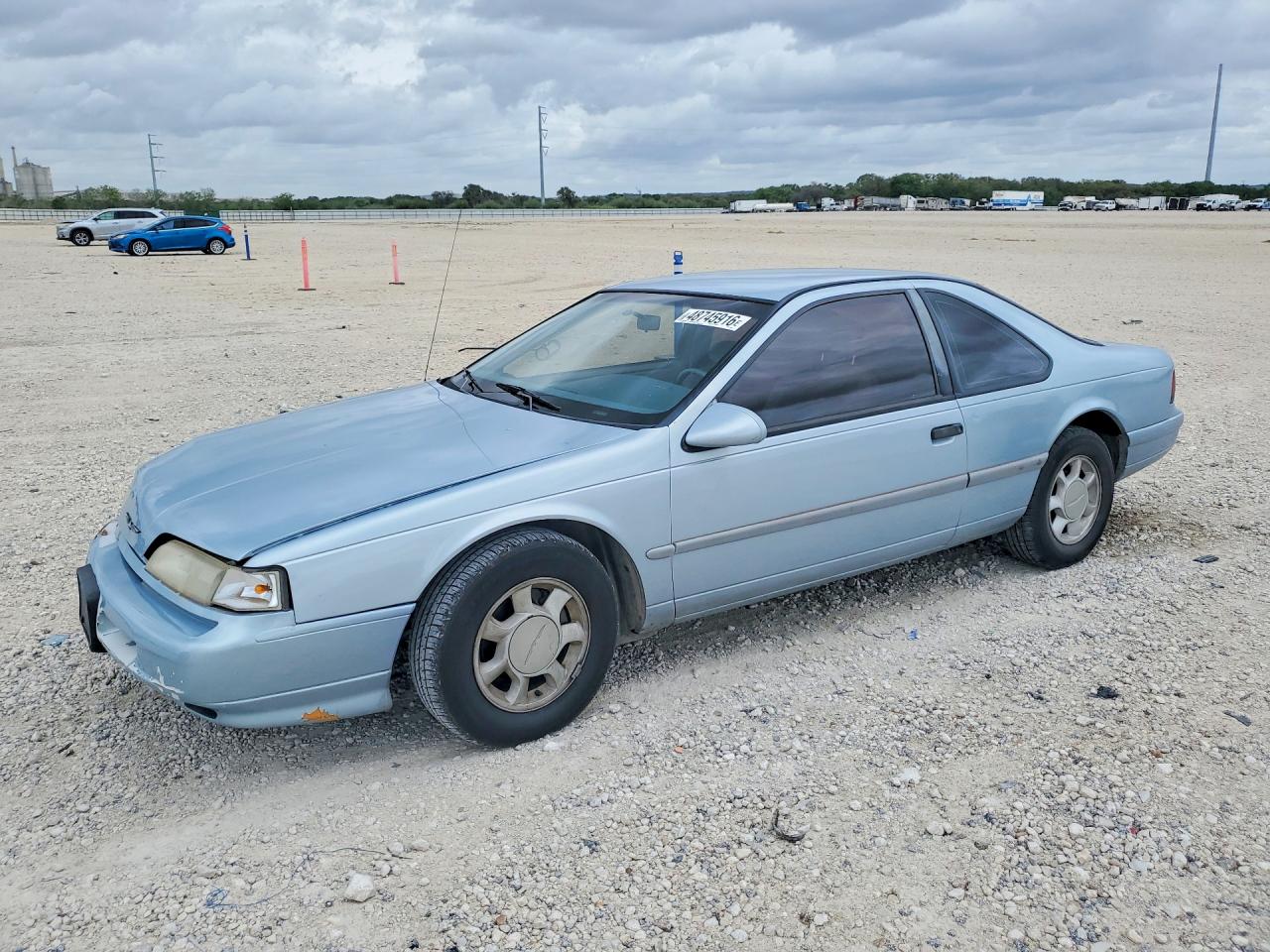 1993 Ford Thunderbird LX, VIN 1FAPP6246PH147809 — Front end