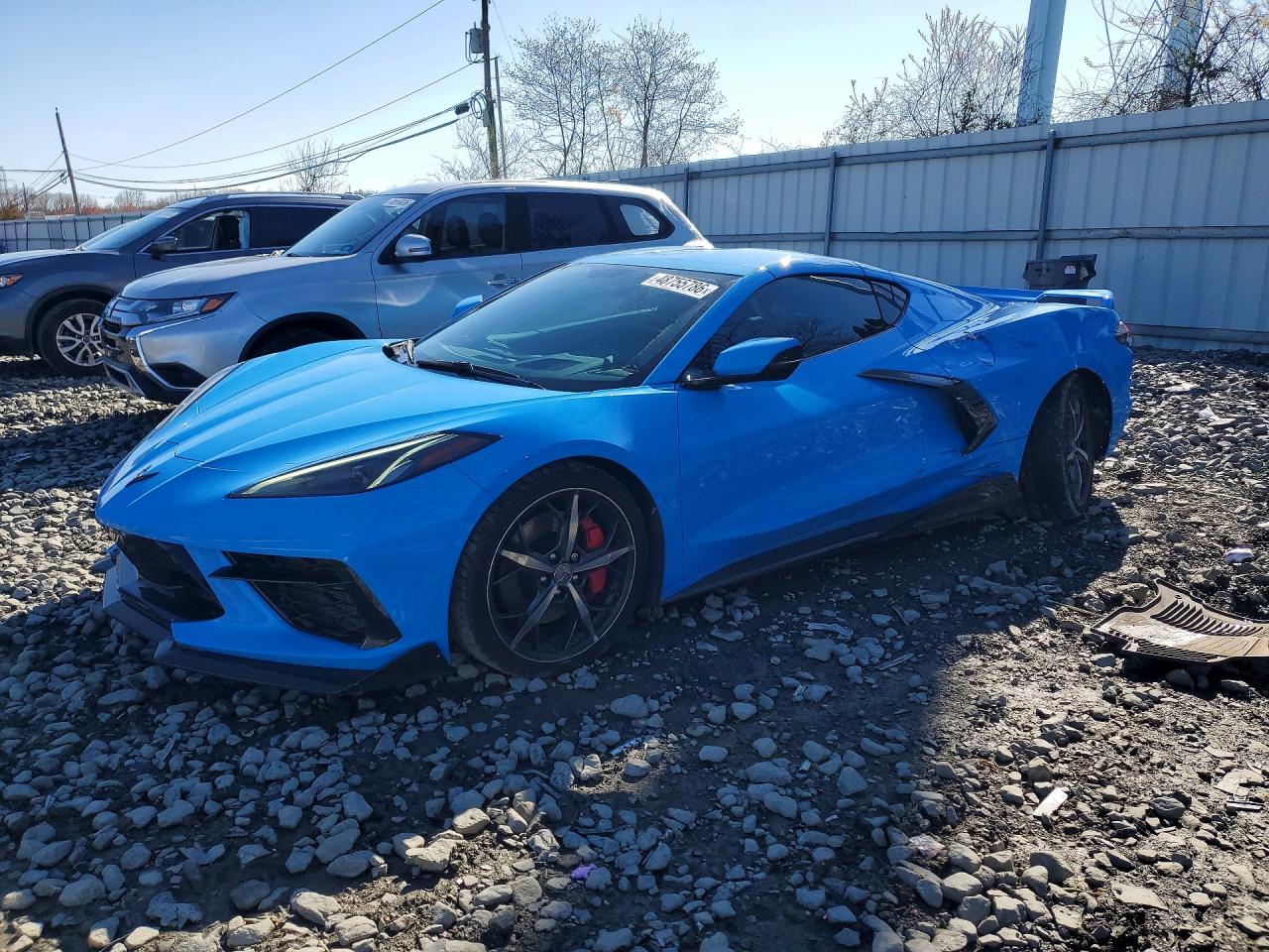 2021 Chevrolet Corvette 3LT, VIN 1G1YC2D48M5120908 — Side