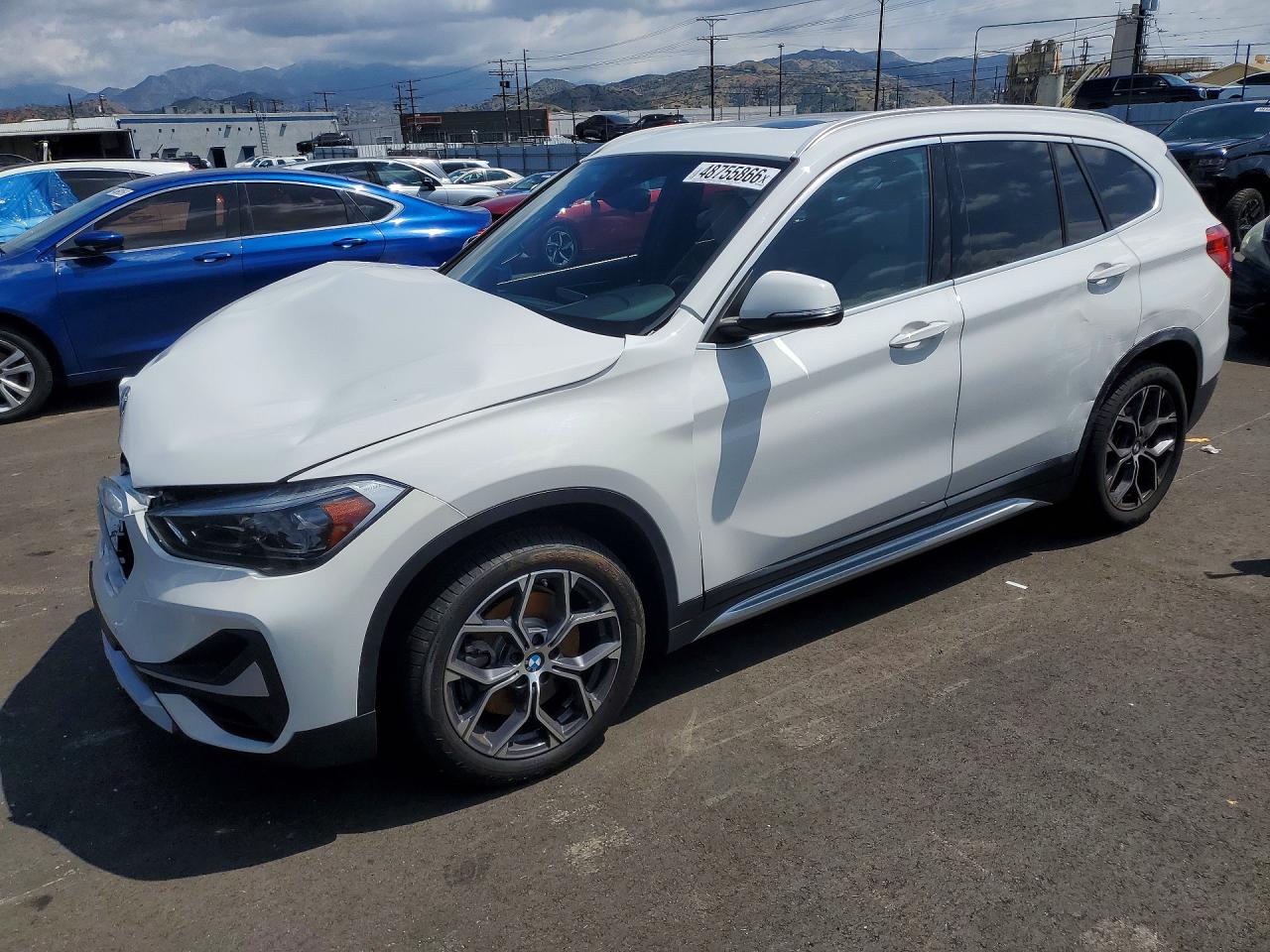 2021 BMW X1 sDrive28i, VIN WBXJG7C00M5S68823 — Front end