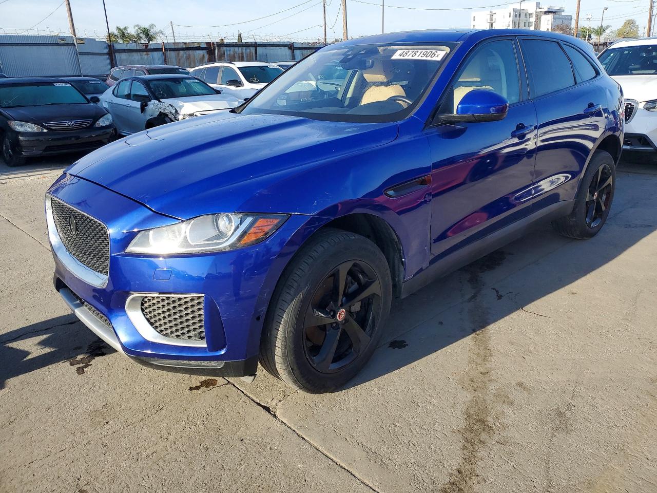 2020 Jaguar F-Pace 25t Premium, VIN SADCJ2FX8LA633102 — Front end