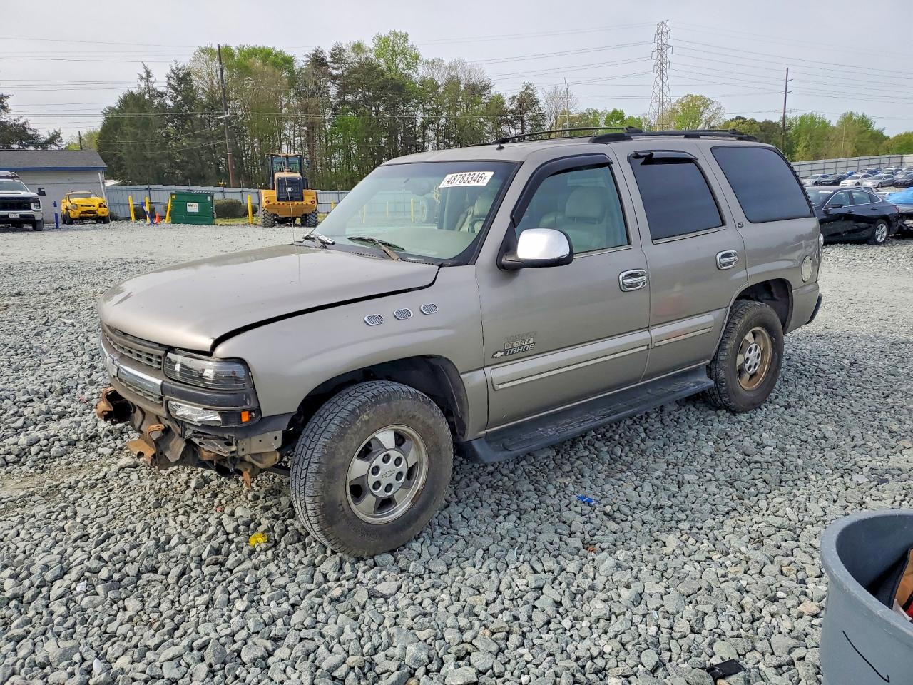 2002 Chevrolet Tahoe LT, VIN 1GNEC13Z12J229692 — Front end