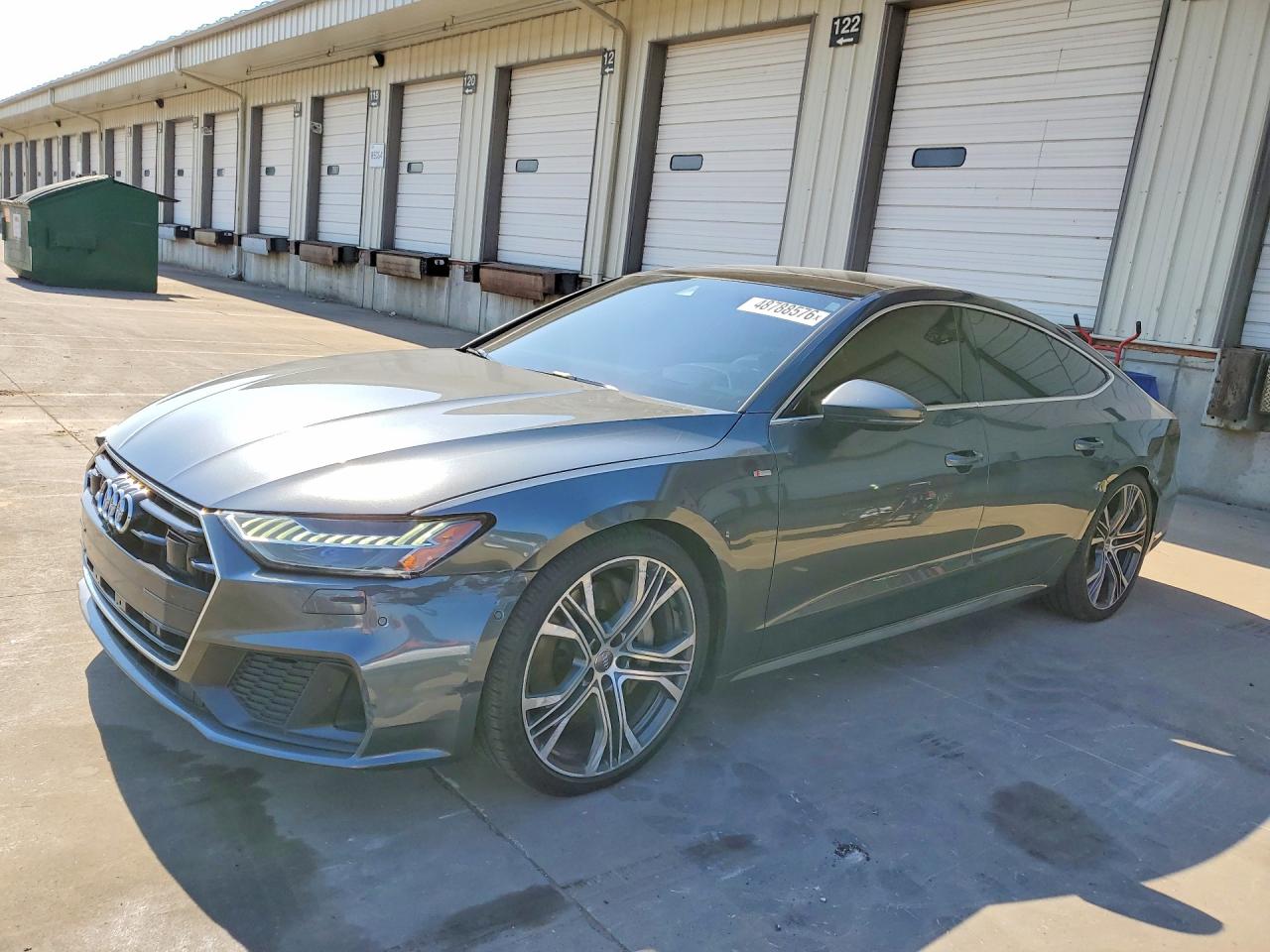 2019 Audi A7 Prestige, VIN WAUV2AF28KN018361 — Front end