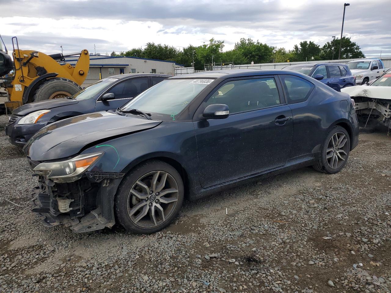 2015 Scion tC, VIN JTKJF5C77F3092782 — Front end