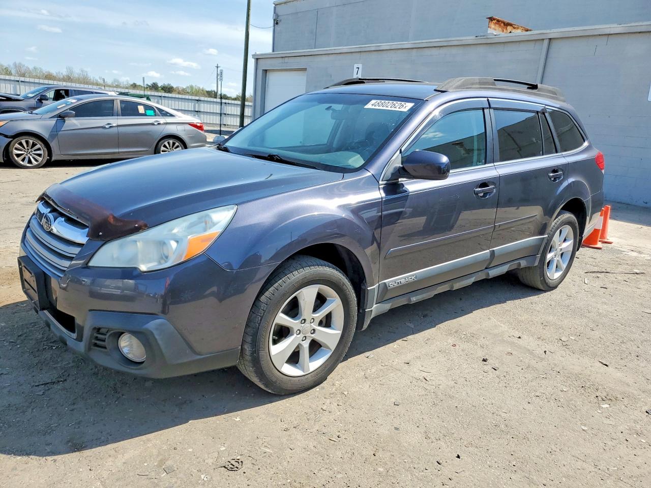 2013 Subaru Outback Premium, VIN 4S4BRBCC7D3253641 — Normal wear