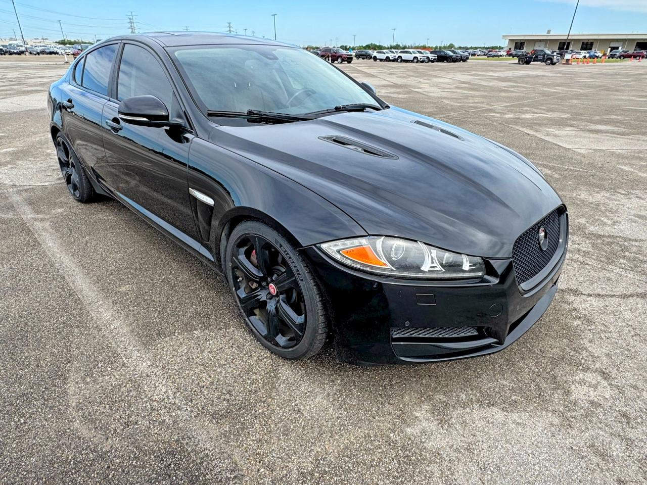 2015 Jaguar XF Supercharged, VIN SAJWA0HP2FMU76648 — Minor dents and scratches