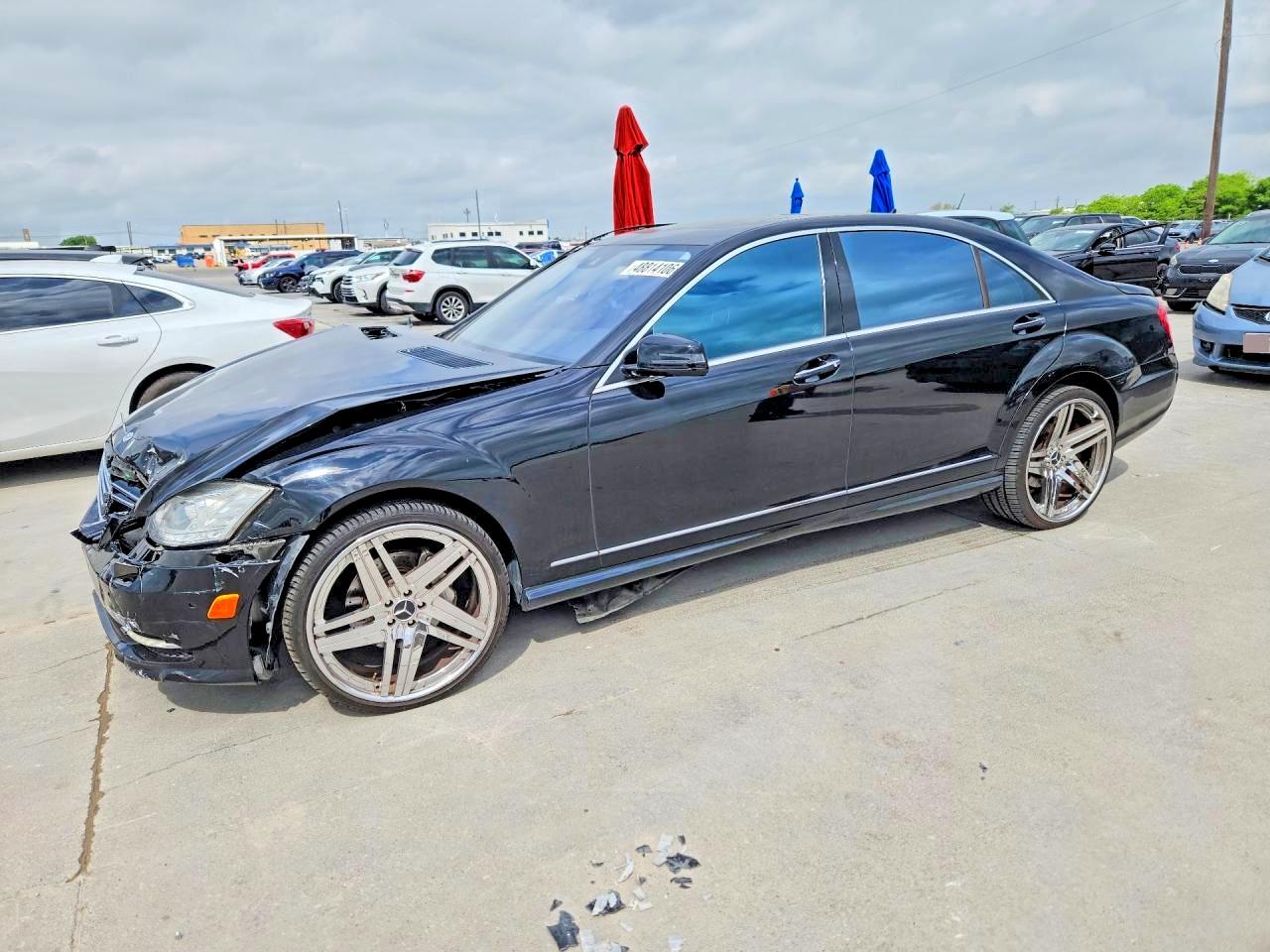 2010 Mercedes-Benz S 550, VIN WDDNG7BB0AA309476 — Front end