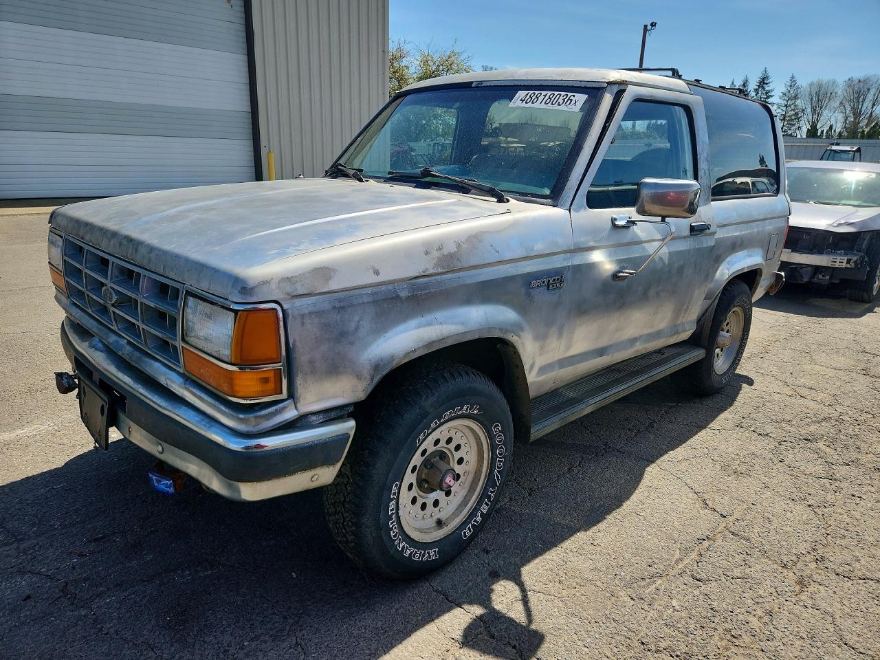 1989 Ford Bronco, VIN 1FMCU14T5KUC50398 — Rear end