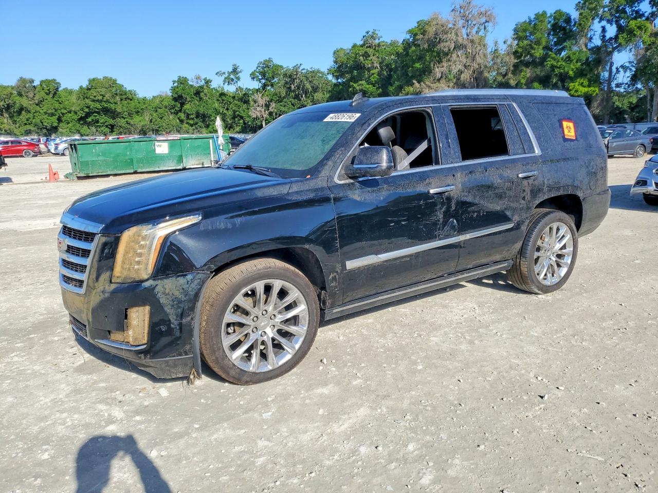 2019 Cadillac Escalade Premium Luxury, VIN 1GYS3CKJ9KR394341 — Water / flood
