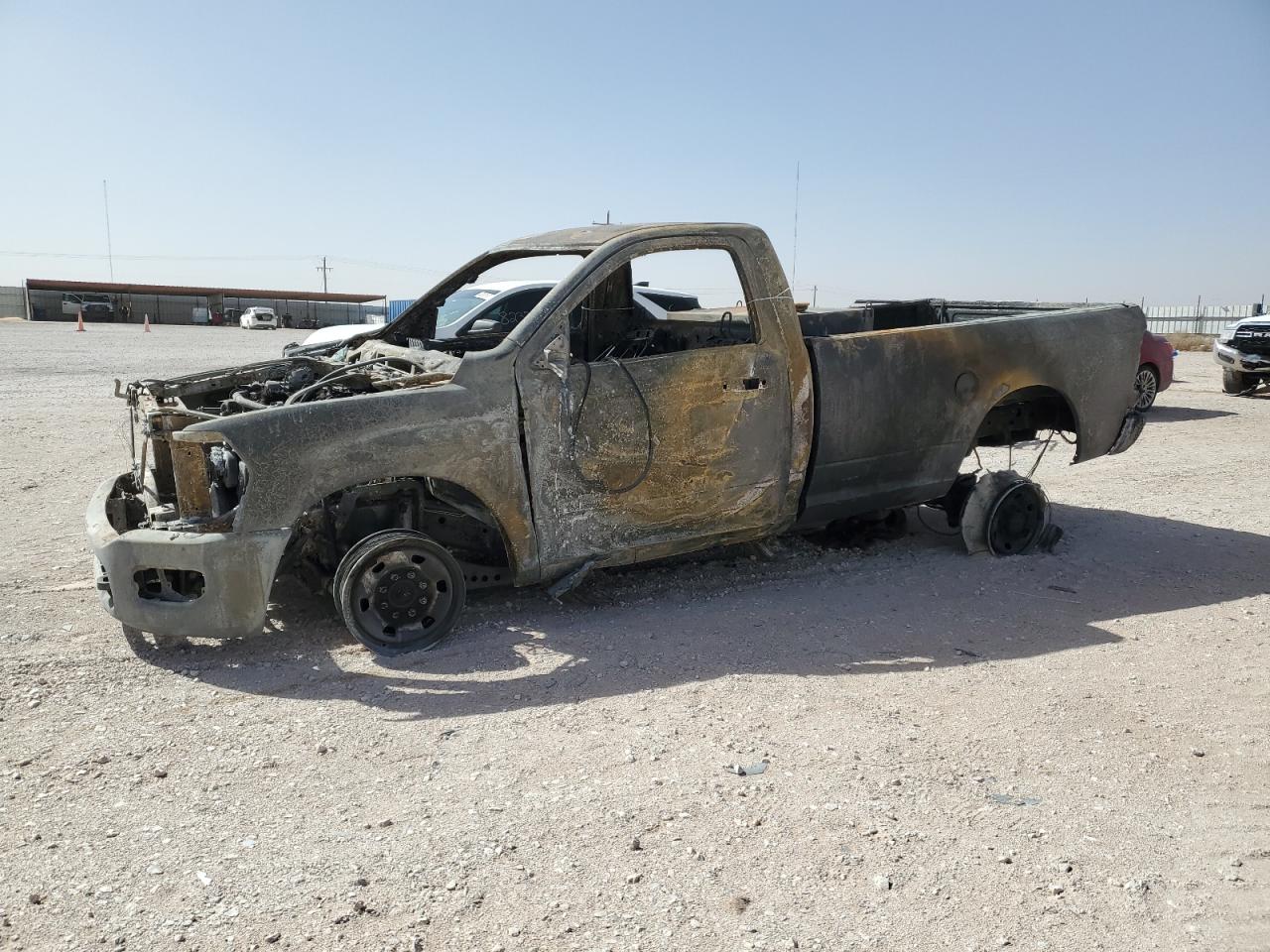 2022 Ram 2500 Tradesman, VIN 3C6MR5AL8NG237908 — Пожар в салоне