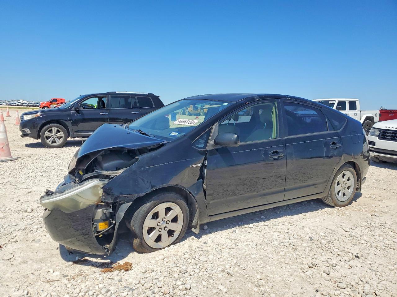 2007 Toyota Prius, VIN JTDKB20UX77688978 — Front end