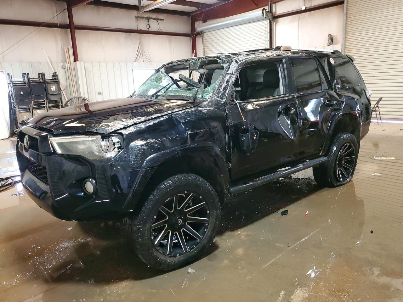 2019 Toyota 4Runner SR5 Premium, VIN JTEBU5JR1K5692780 — All over