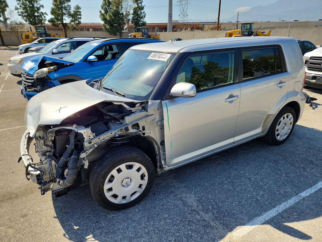 2014 Scion xB, VIN JTLZE4FE7EJ057546 — Front end
