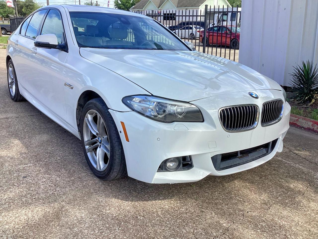 2014 BMW 5 Series 528i xDrive, VIN WBA5A7C50ED613865 — Frame damage