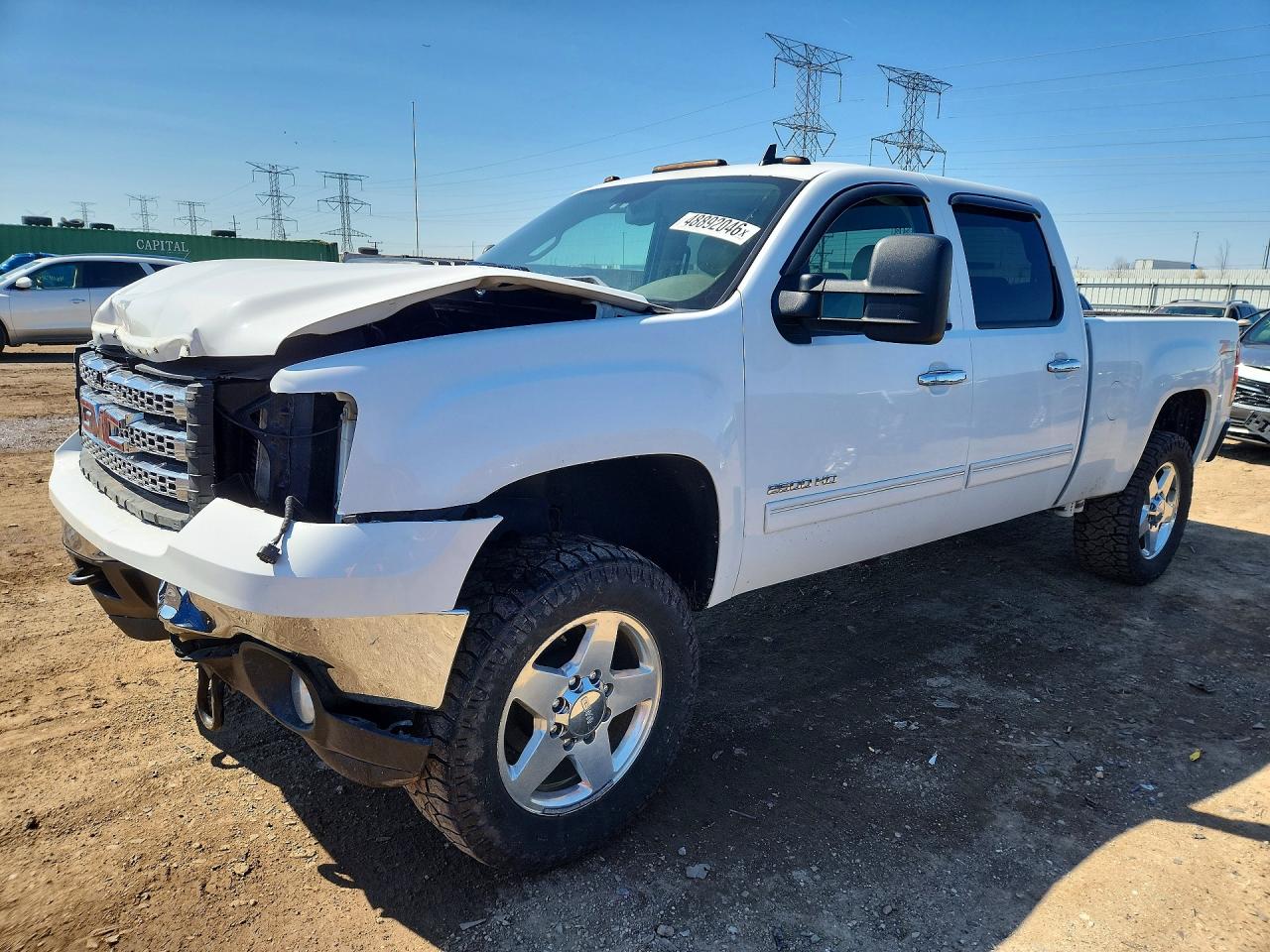 2013 GMC Sierra 2500HD SLT, VIN 1GT121C83DF204462 — Front end
