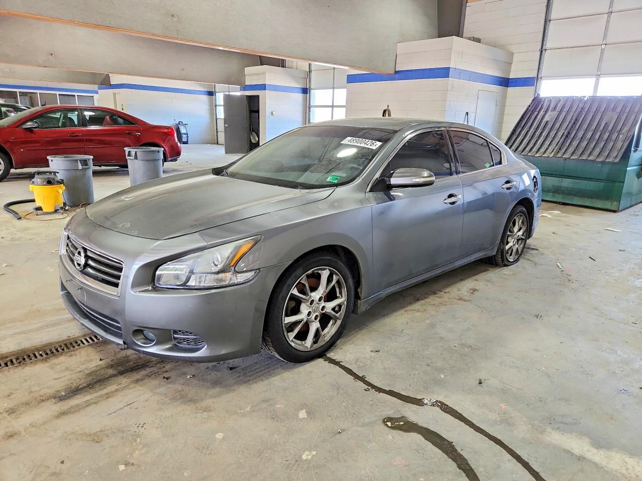 2014 Nissan Maxima SV, VIN 1N4AA5APXEC469375 — Vandalism