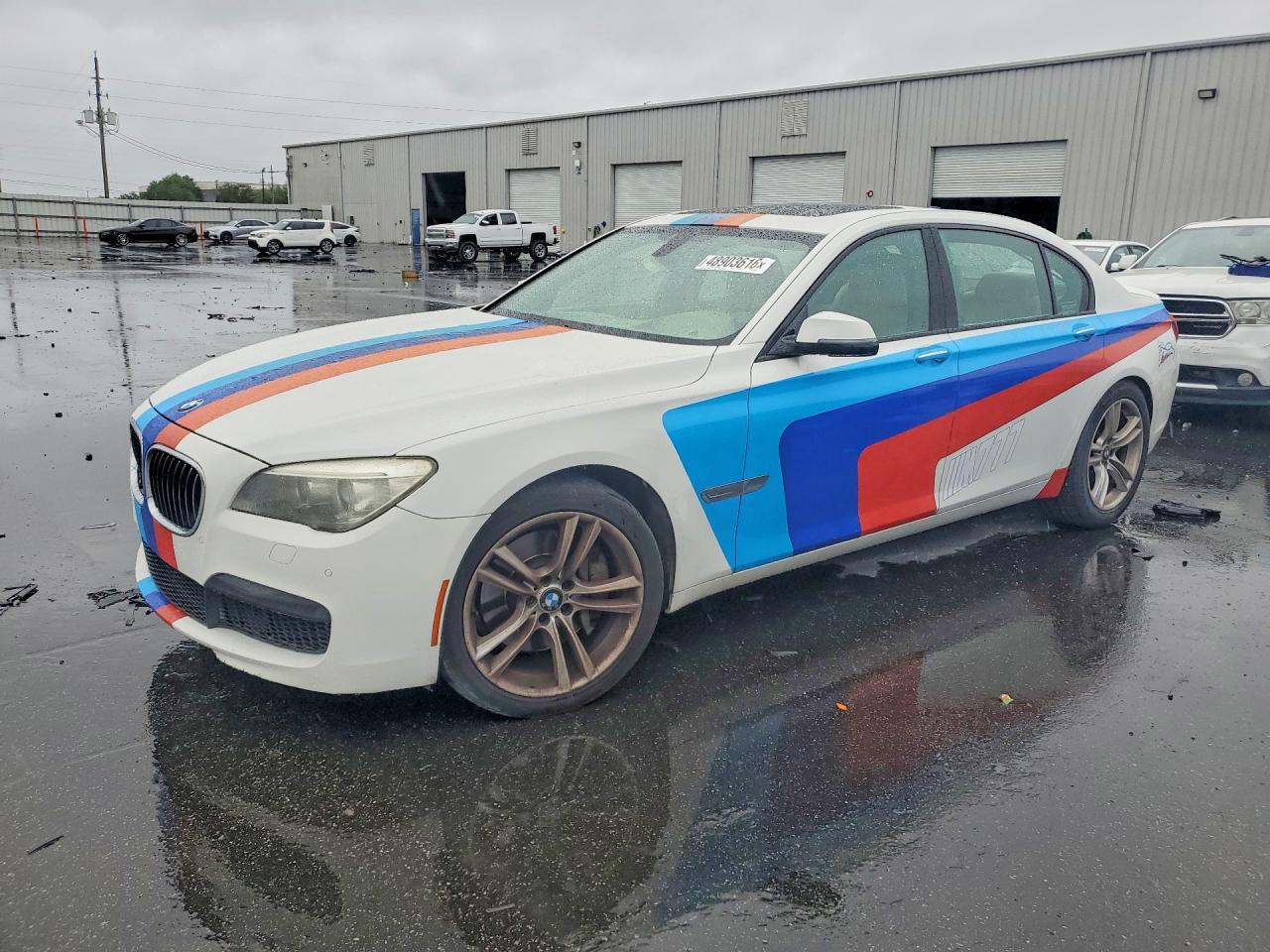 2013 BMW 7 Series 750Li, VIN WBAYE8C59DD132115 — Front end