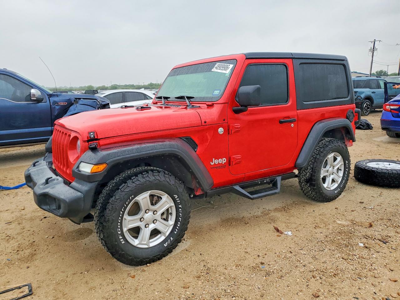 2019 Jeep Wrangler Sport, VIN 1C4GJXAG7KW646152 — Rear end