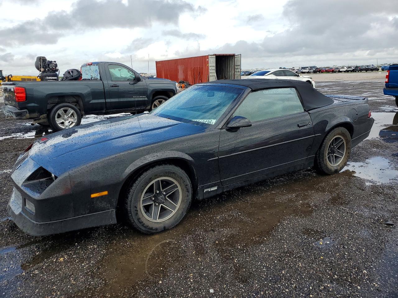 1990 Chevrolet Camaro RS, VIN 1G1FP33E7LL117164 — Rear end