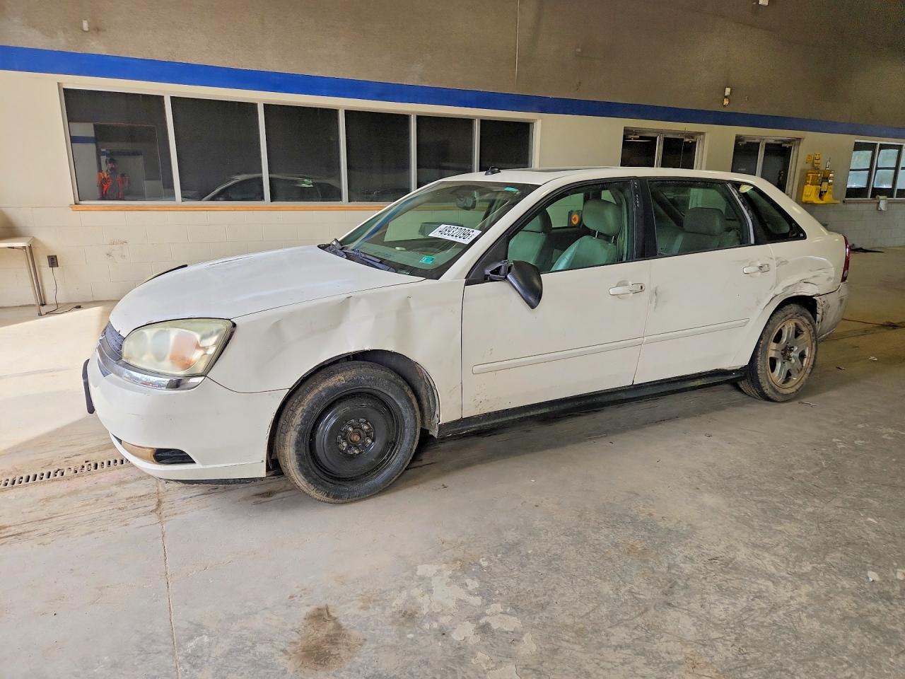 2004 Chevrolet Malibu Maxx LT, VIN 1G1ZU648X4F197270 — Side