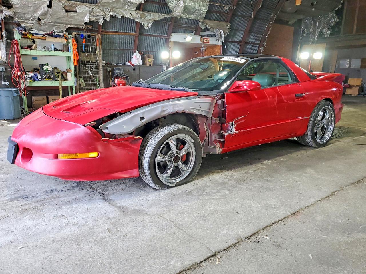 1995 Pontiac Firebird Formula, VIN 2G2FV22P5S2216143 — Side