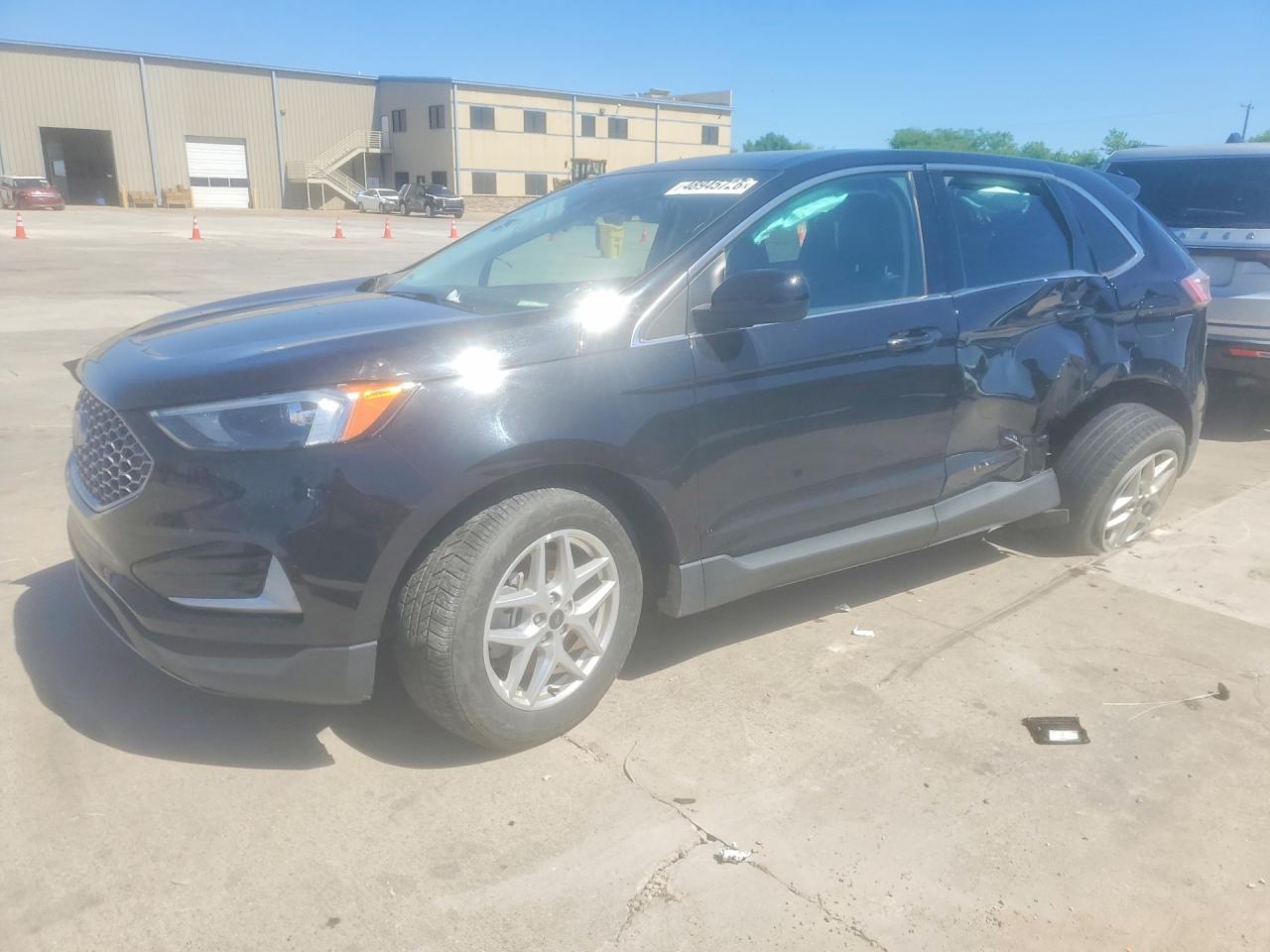 2023 Ford Edge SEL, VIN 2FMPK4J92PBA25256 — Фото с аукциона
