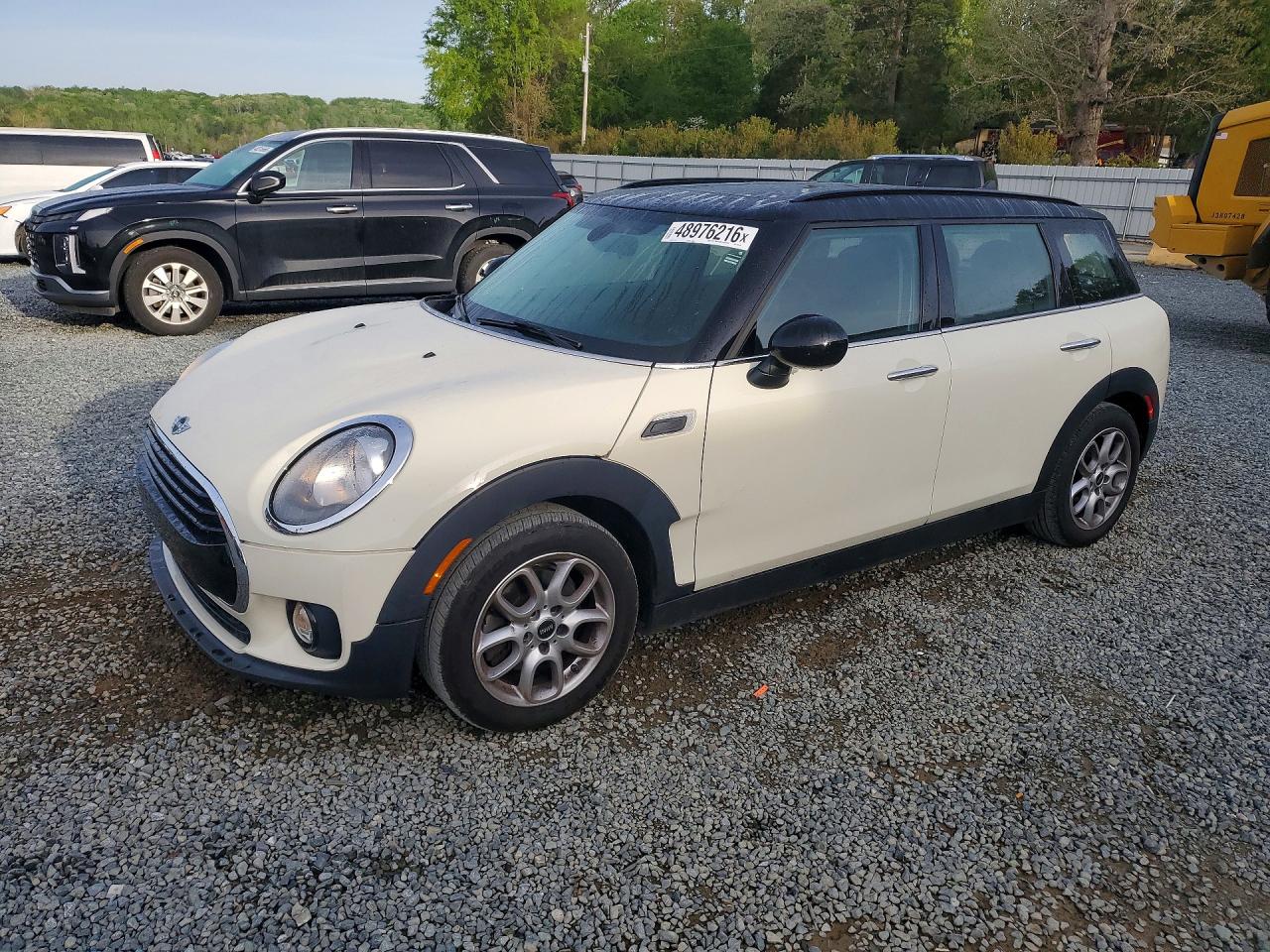 2016 MINI Clubman, VIN WMWLN5C56G2E07029 — Фото с аукциона 1 of 4