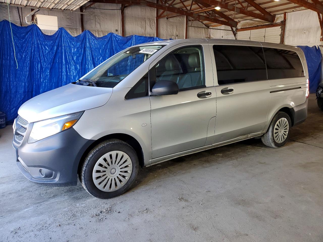 2016 Mercedes-Benz Metris Passenger, VIN WD4PG2EE4G3105231 — Side