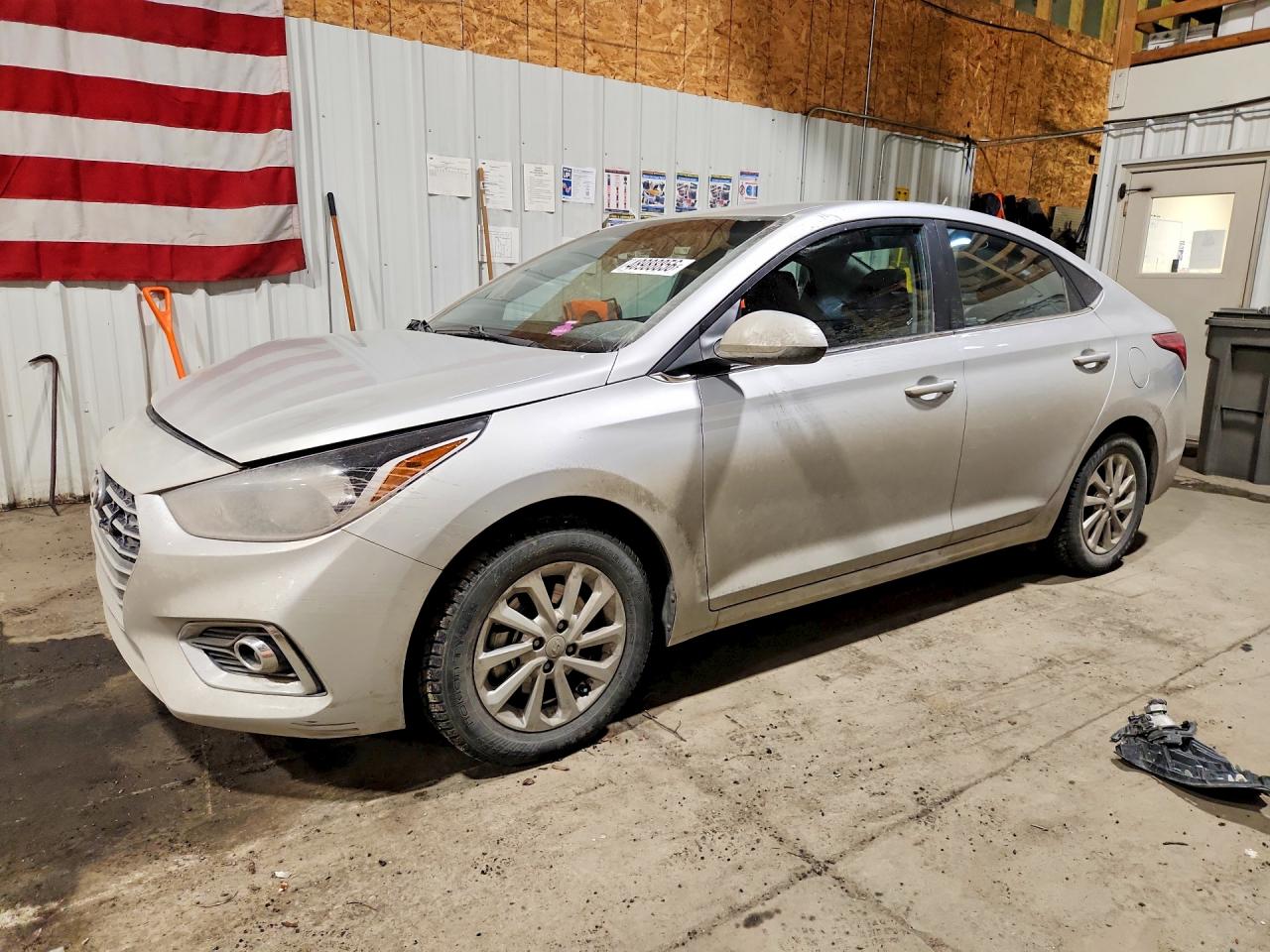2022 Hyundai Accent SE, VIN 3KPC24A61NE189743 — Front end