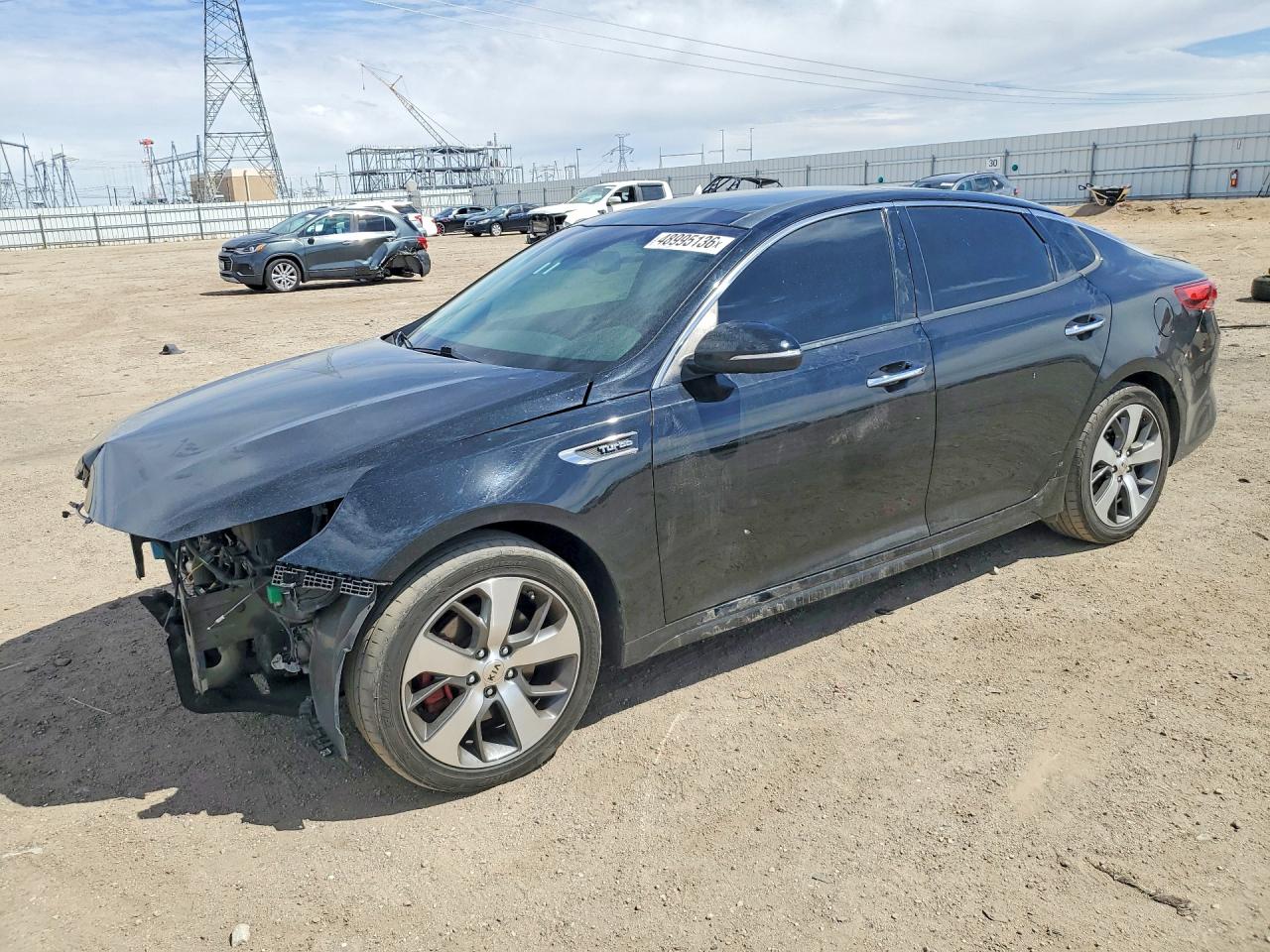 2017 Kia Optima SX, VIN 5XXGW4L27HG143443 — Front end