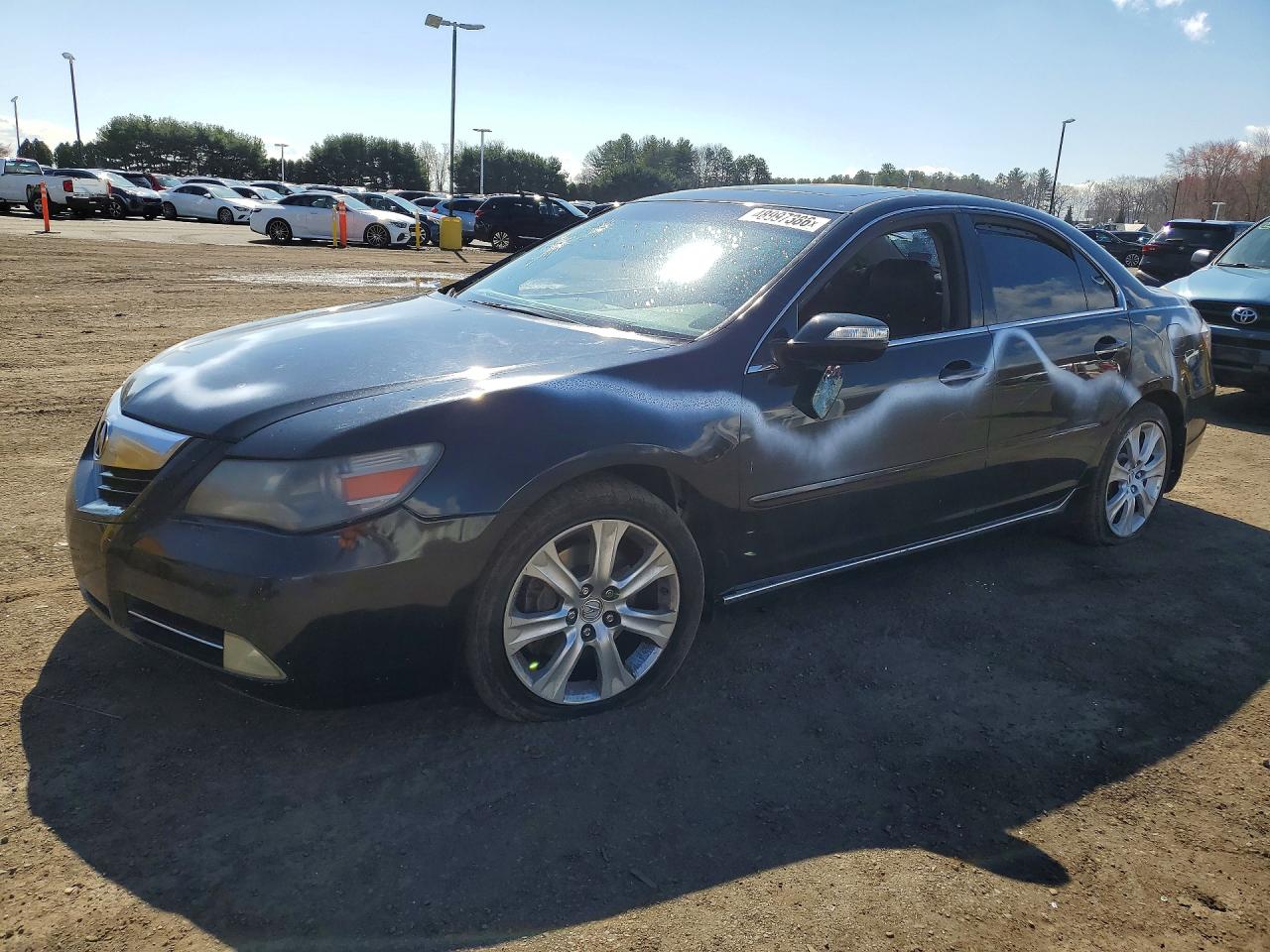 2010 Acura RL Technology, VIN JH4KB2F63AC002060 — Vandalism