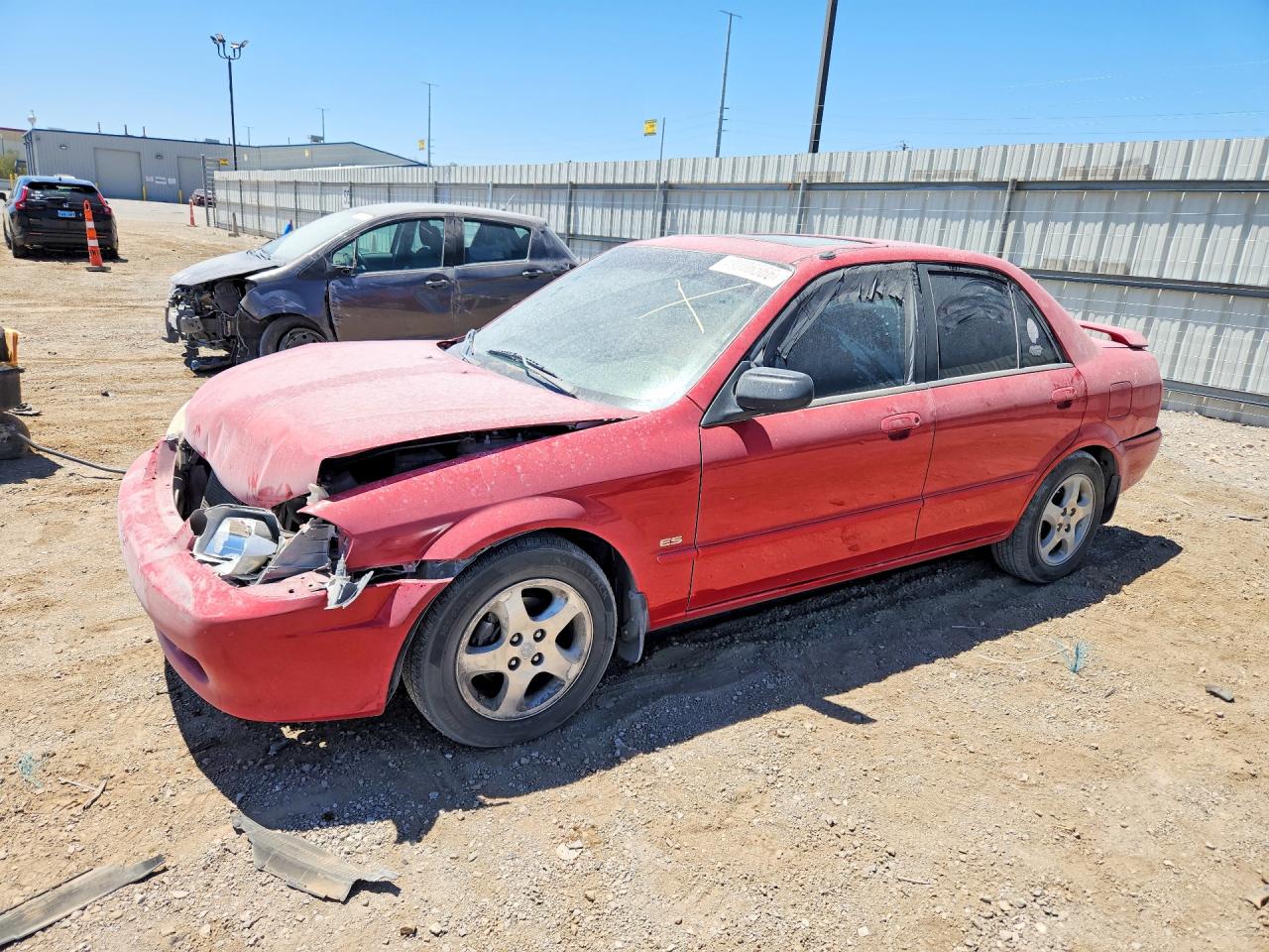 2000 Mazda Protege ES, VIN JM1BJ2237Y0259301 — Front end