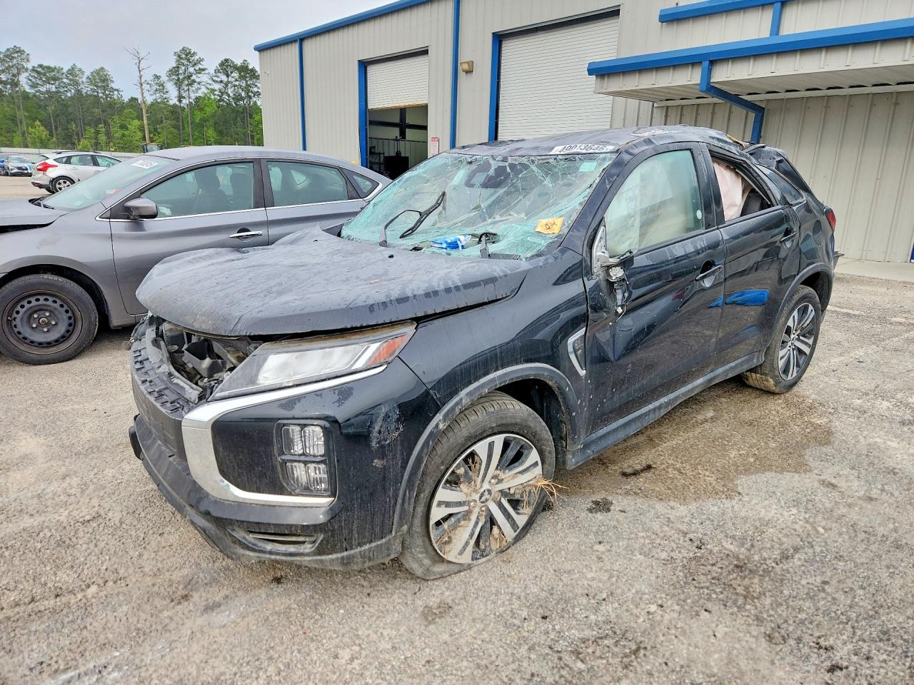 2025 Mitsubishi Outlander S, VIN JA4ARUAU4SU005422 — Rollover