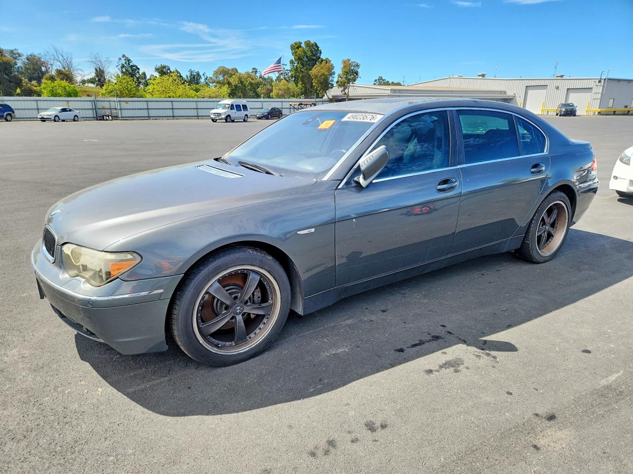 2005 BMW 7 Series 745Li, VIN WBAGN63565DS57378 — Minor dents and scratches