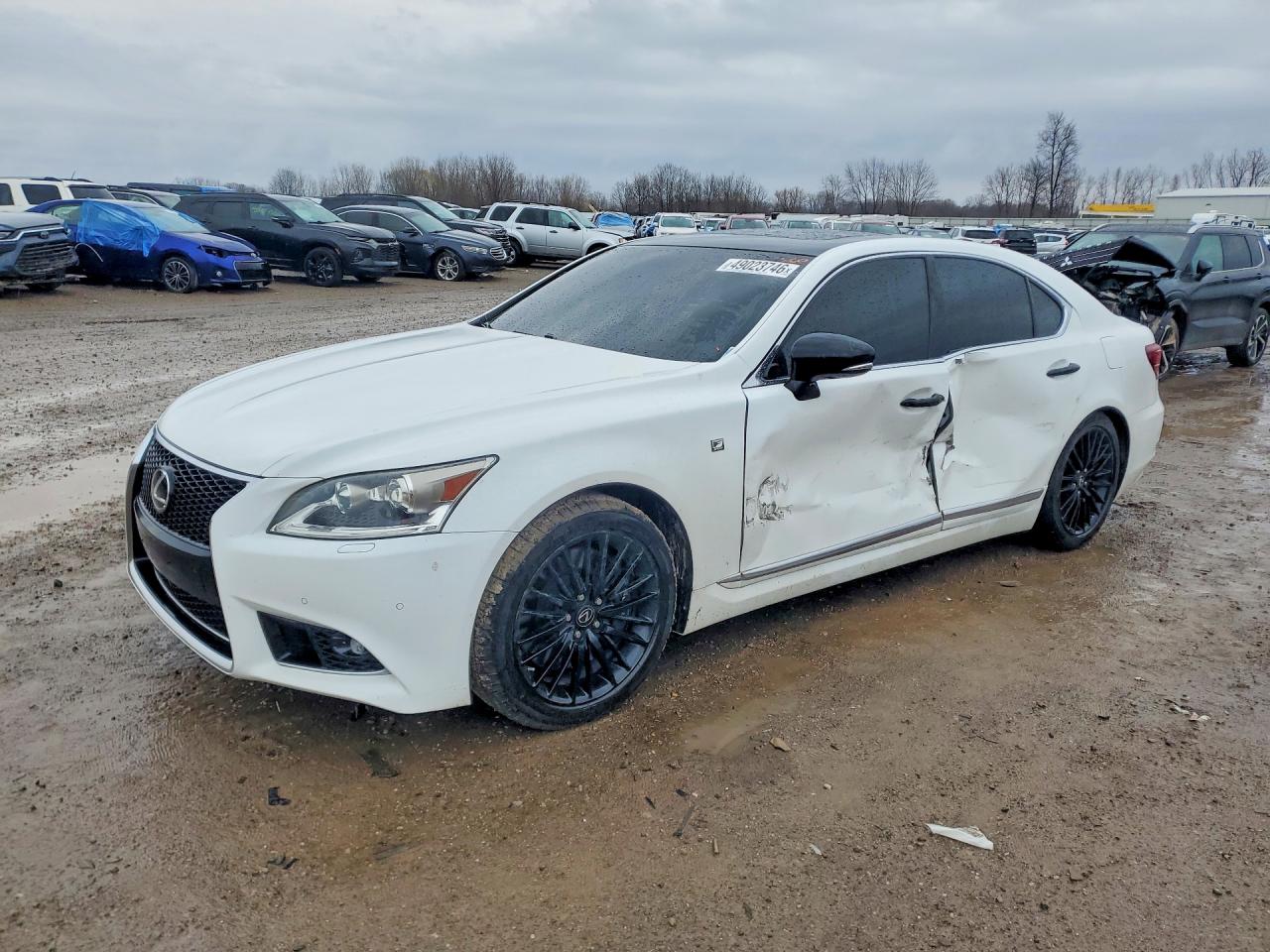 2015 Lexus LS Crafted Line, VIN JTHCL5EF7F5024322 — Side