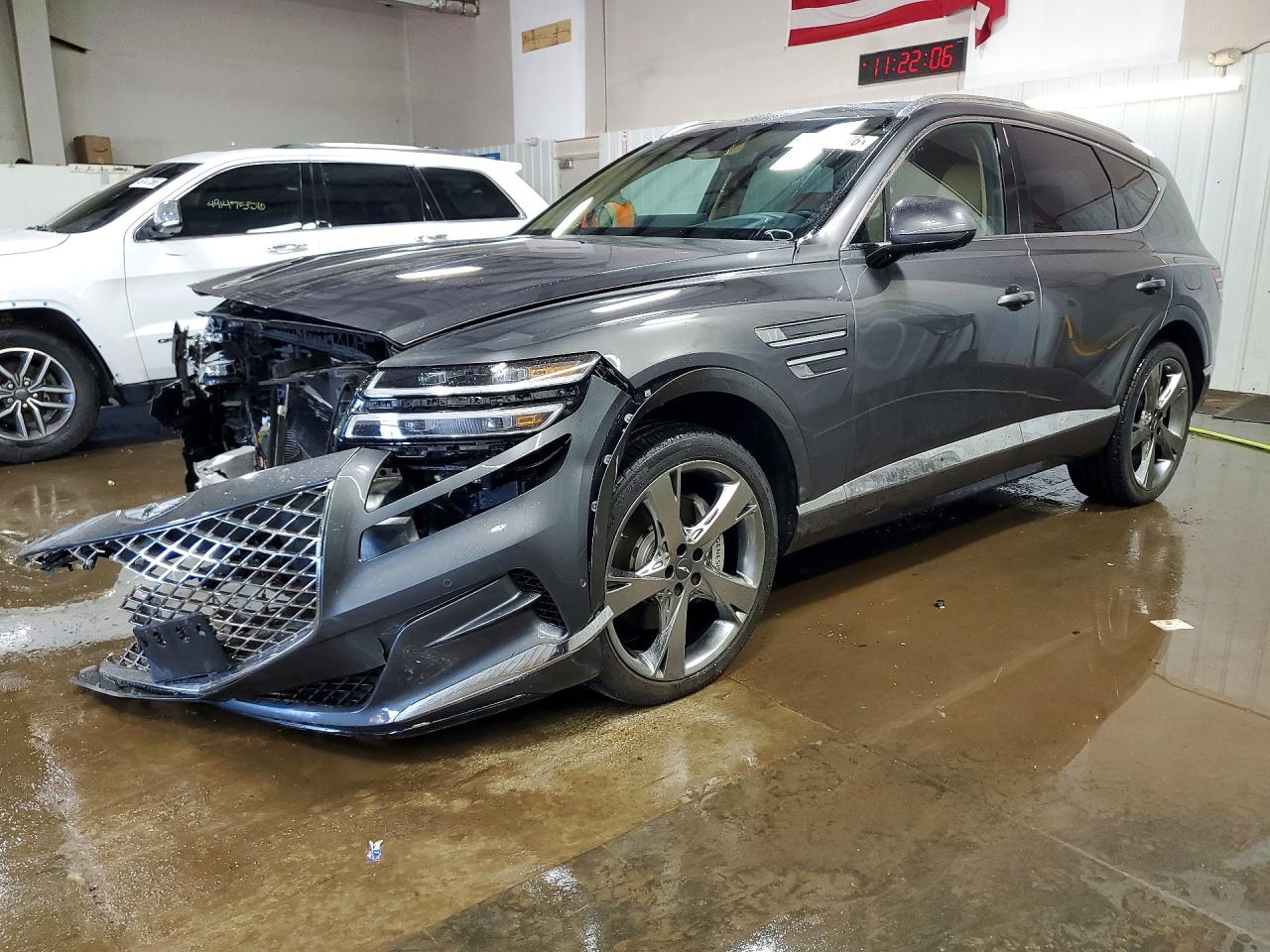 2023 Genesis GV80, VIN KMUHCESC4PU112640 — Front end