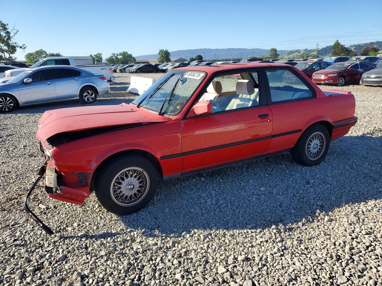 1991 BMW 318, VIN WBAAF9313MEE70527 — Front end