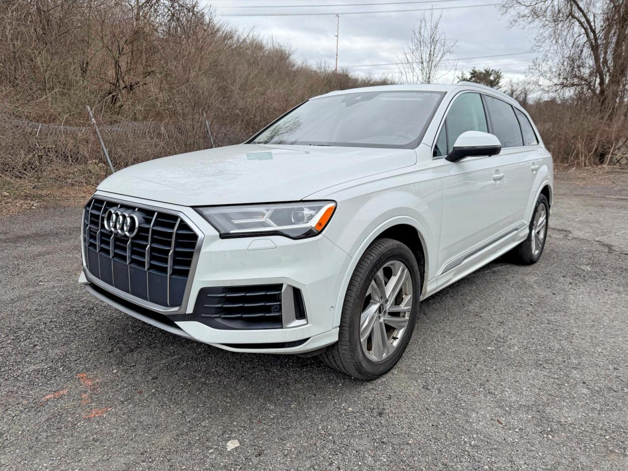 2021 Audi Q7 Premium Plus, VIN WA1LXAF71MD017482 — Фото с аукциона